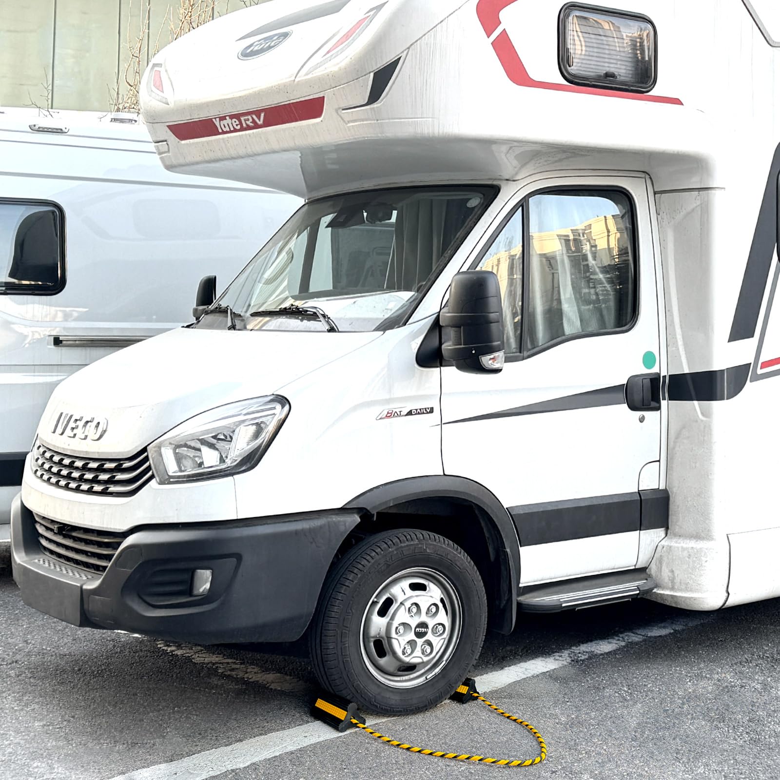 OULEME wheel chocks suitable for RVs, trailers, cars, and more