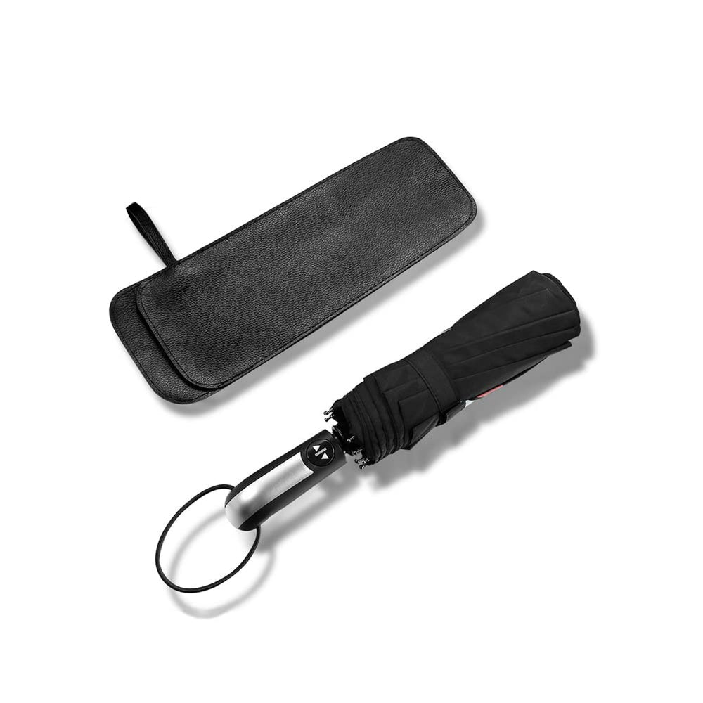 OYADM 10-rib frame umbrella with strong structure for durability.