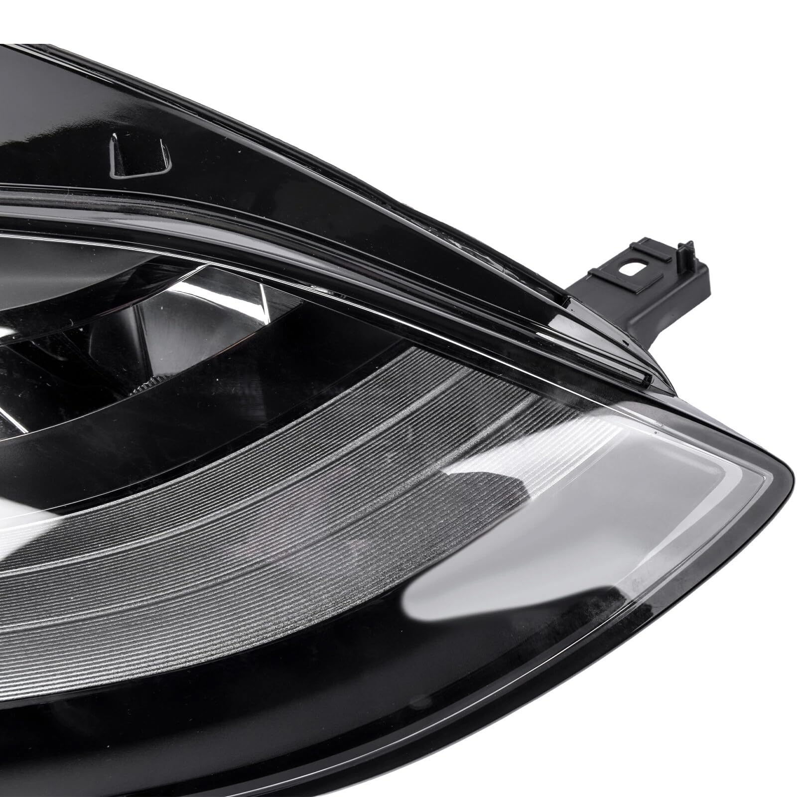PENSUN headlamp 2021-2023 injection-molding detail for durability.