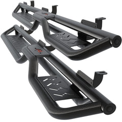 Perfit Liner running boards on a Jeep Wrangler provide rugged entry support.