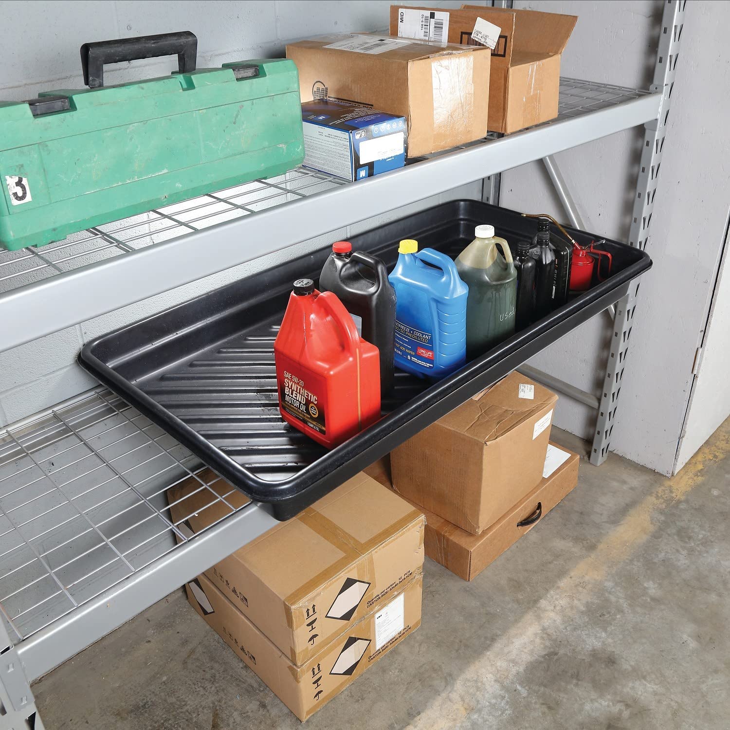 PIG Containment Tray 23.93-gallon sump capacity demonstrates large liquid collection.