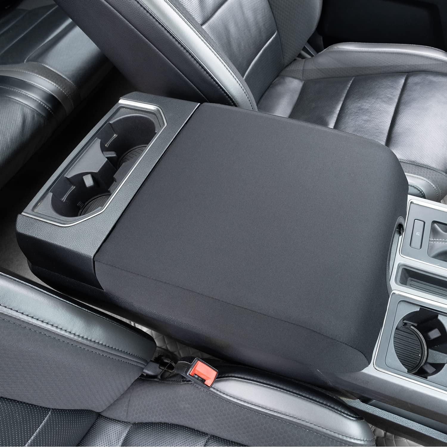 PIMCAR Expedition bucket-seat center-console-cover guards the interior