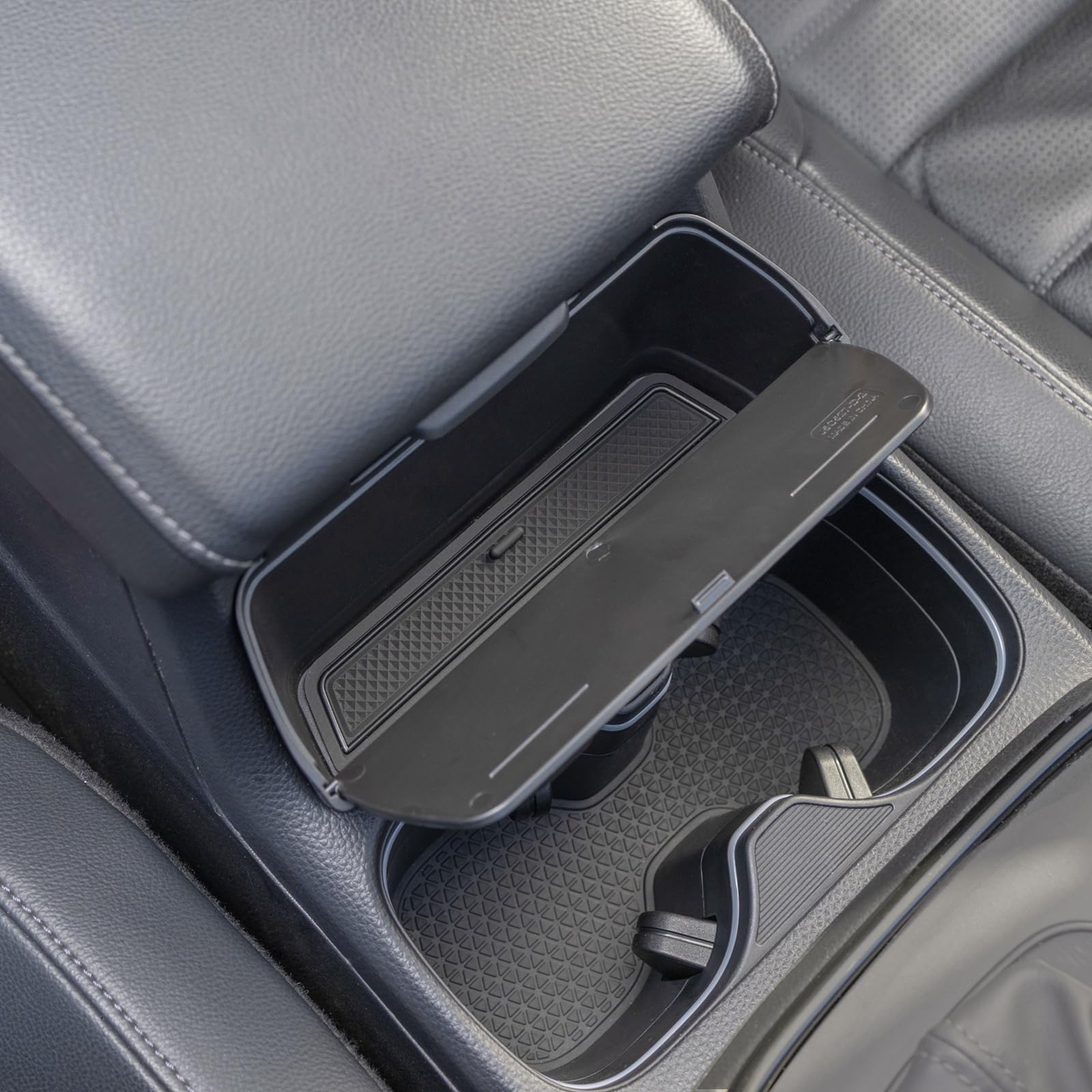 PIMCAR CR-V hanging box lid-open interior reveals concealed storage.