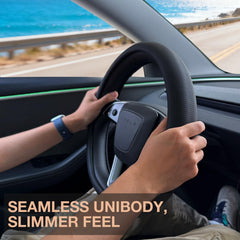 Breathable perforations in the PINCTROT cover promote airflow for cooler driving.