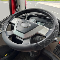 PINCTROT XL soft silicone grip for steering wheels offers anti-slip comfort.