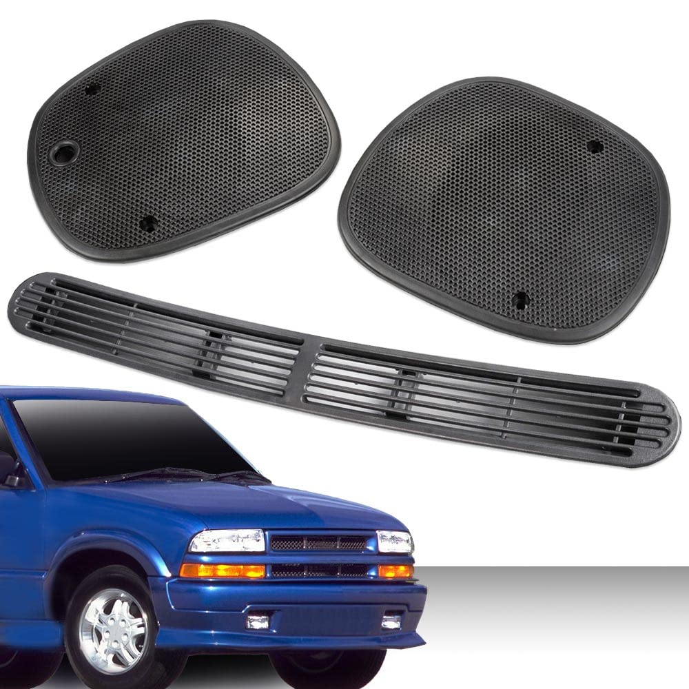 PIT66 left speaker grille close-up highlights seamless cabin integration
