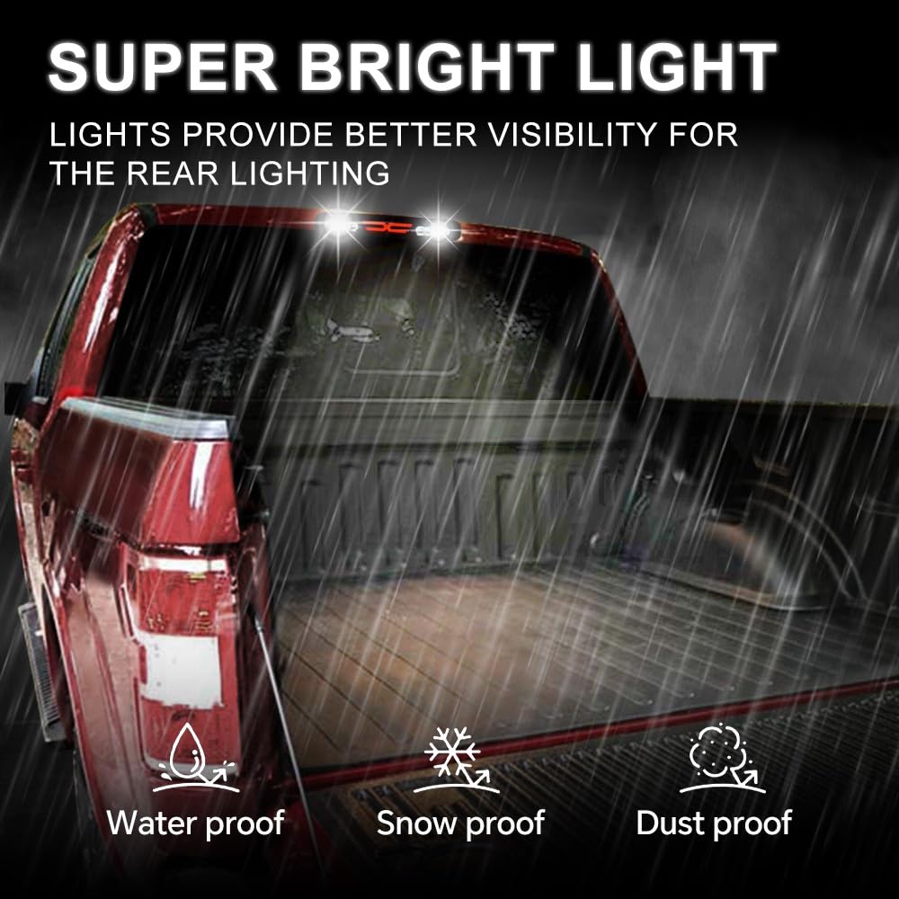PIT66 rear brake light delivers clearer brake signaling at night.
