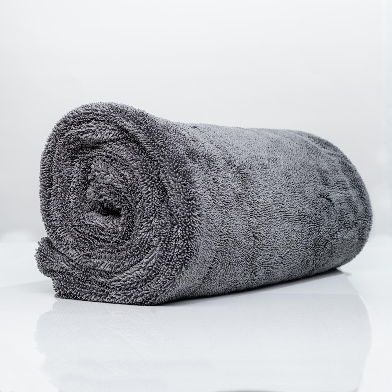 Pittstop Detailing lint-free microfiber towel leaves fewer fibers