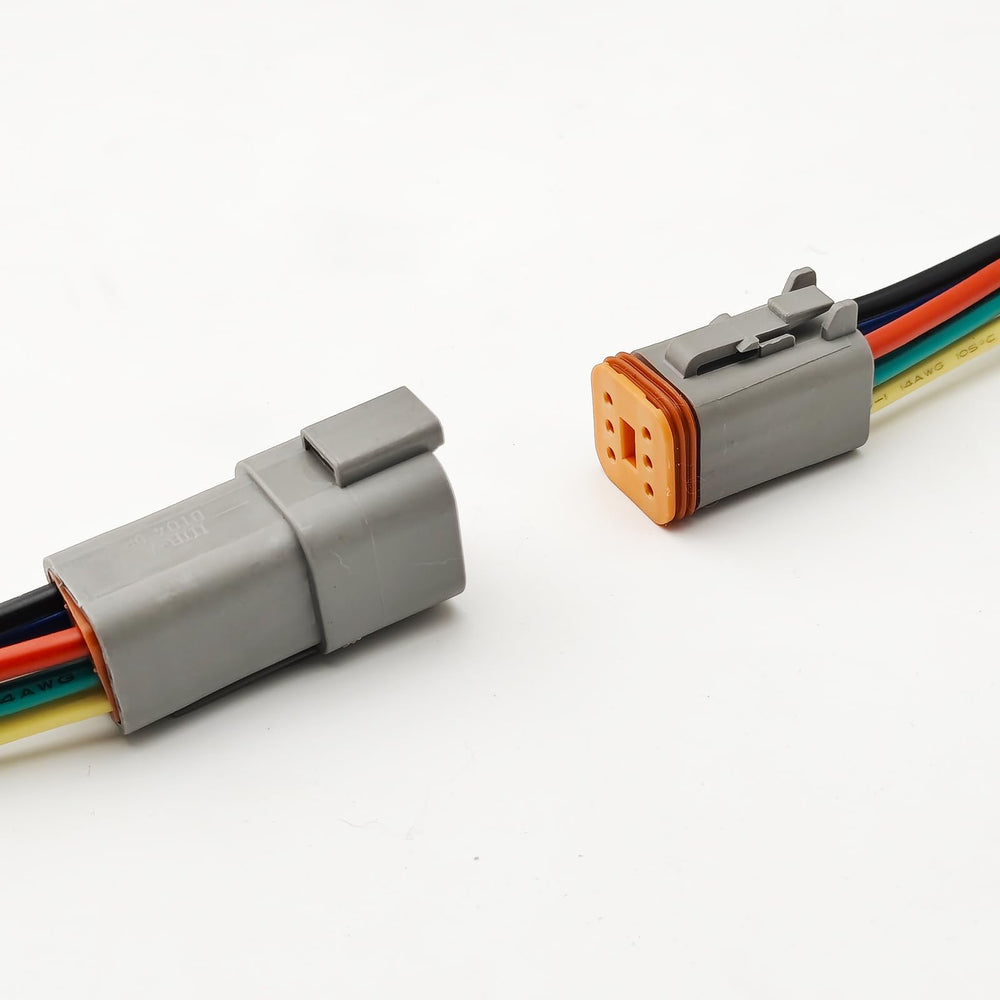PLUXPAER marine wiring with DT connector designed for outdoor use.