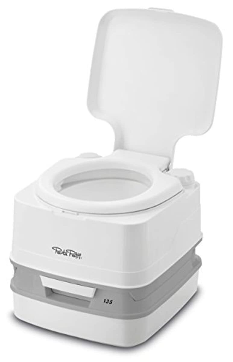 Porta Potti Thetford 135 white easy-clean design supports hygiene on the go.