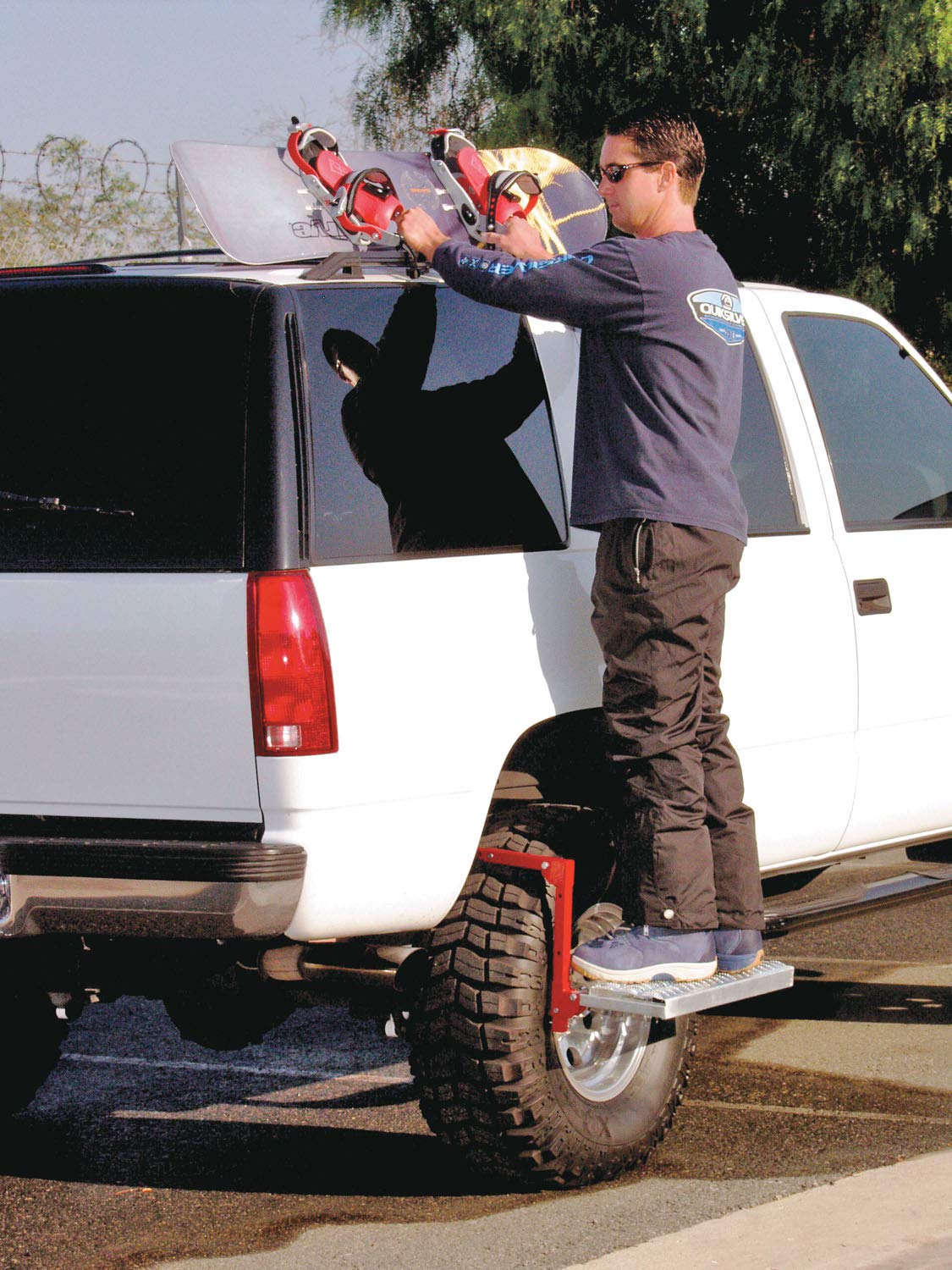 Powerbuilt Tire Step anti-slip tape and bumper protection on tire surface