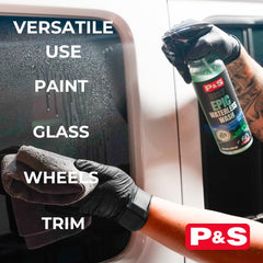 P&S Epic Waterless Wash spray action for fast dirt lifting on paint.