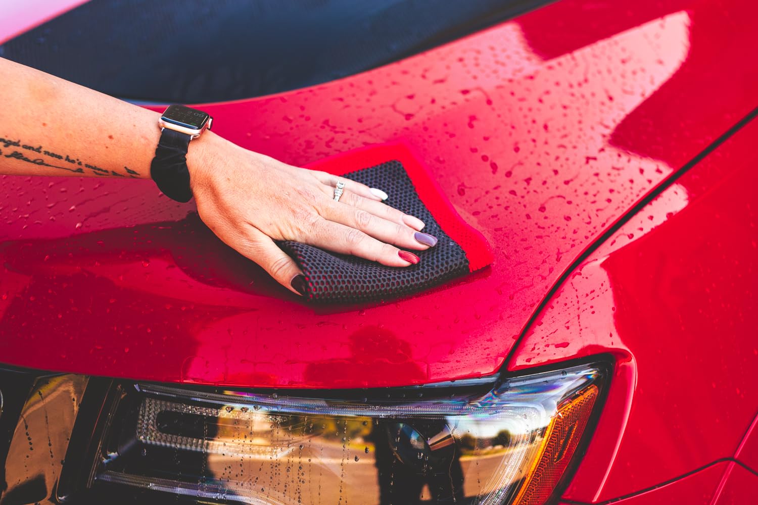 P&S Reset Clay Towel enhances gloss after decontamination