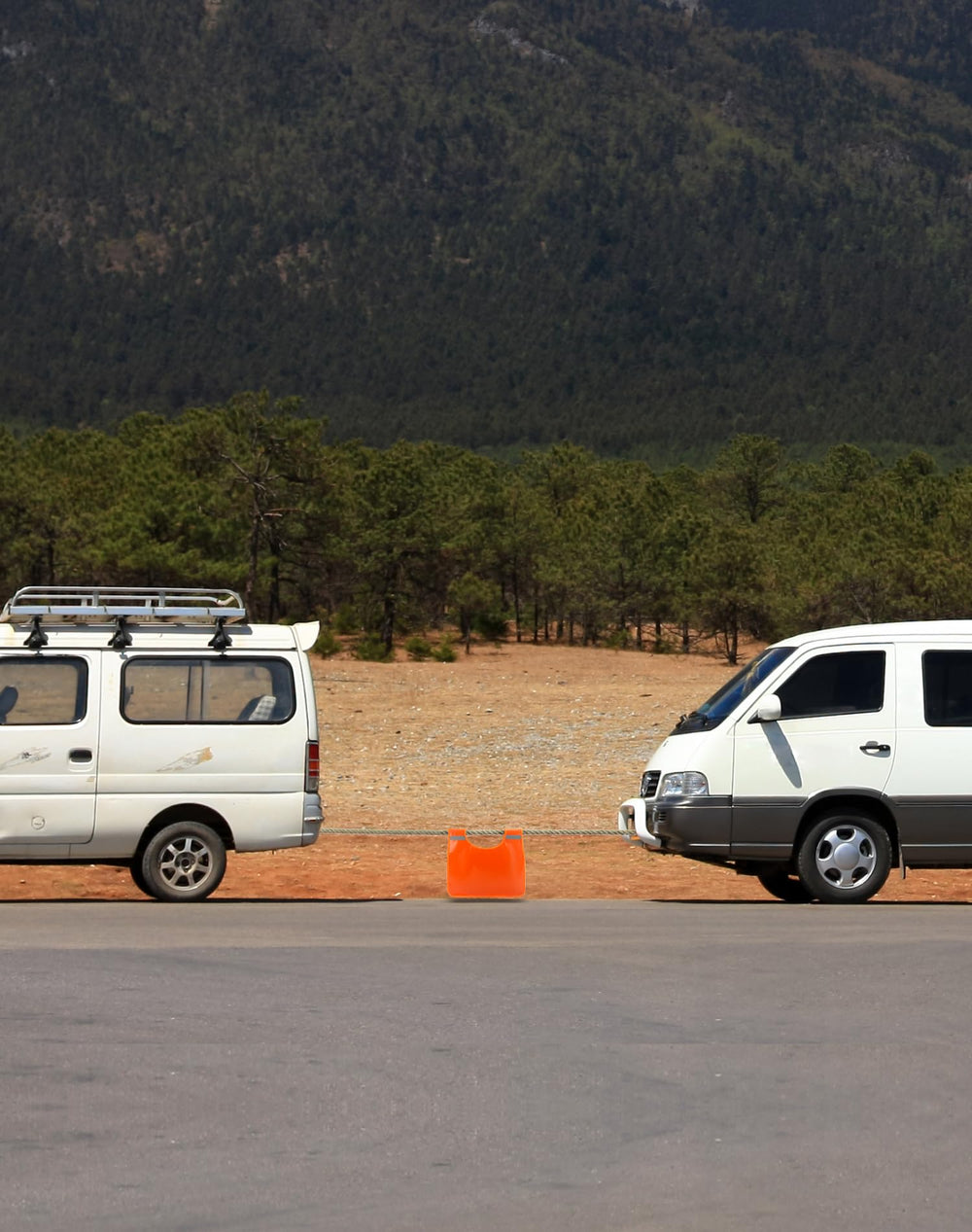 QWORK Winch Damper compatible with winch cables, ropes, and straps.