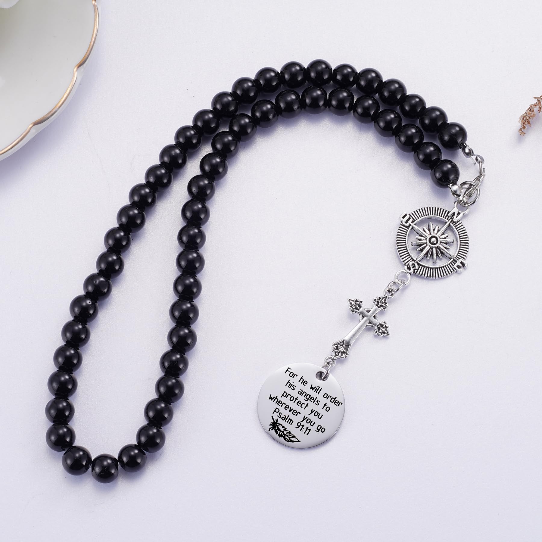 Ralukiia rear-view mirror charm display showing faith-inspired car decor