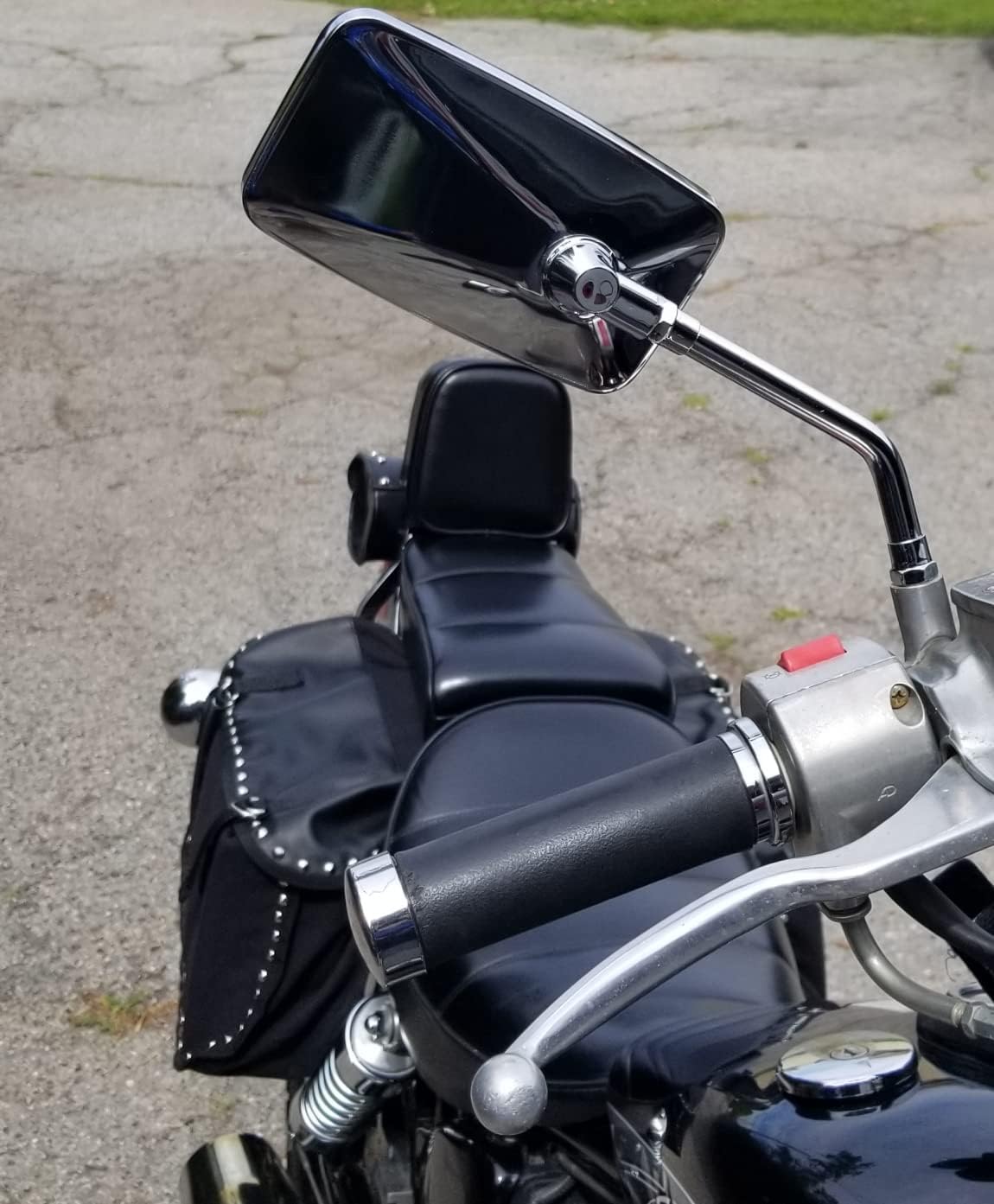 Rawsomes rear-view mirror helps monitor blind spots during city rides.