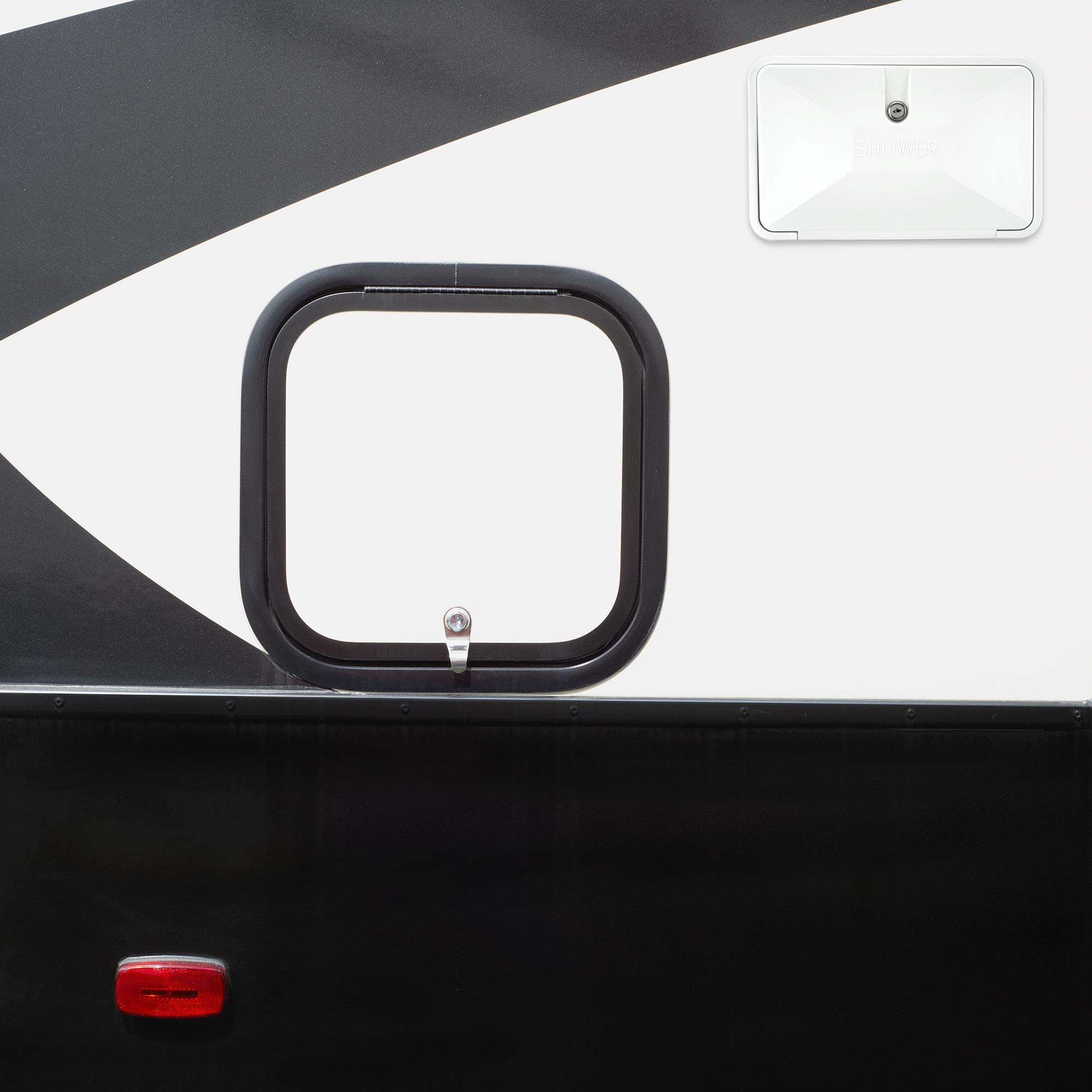 Rugged, rust-free components support outdoor travel.