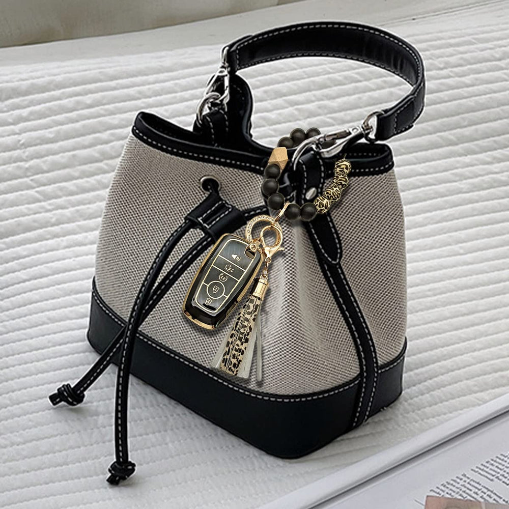 RFSRZ bracelet key holder adds convenience and style to Ford keys.