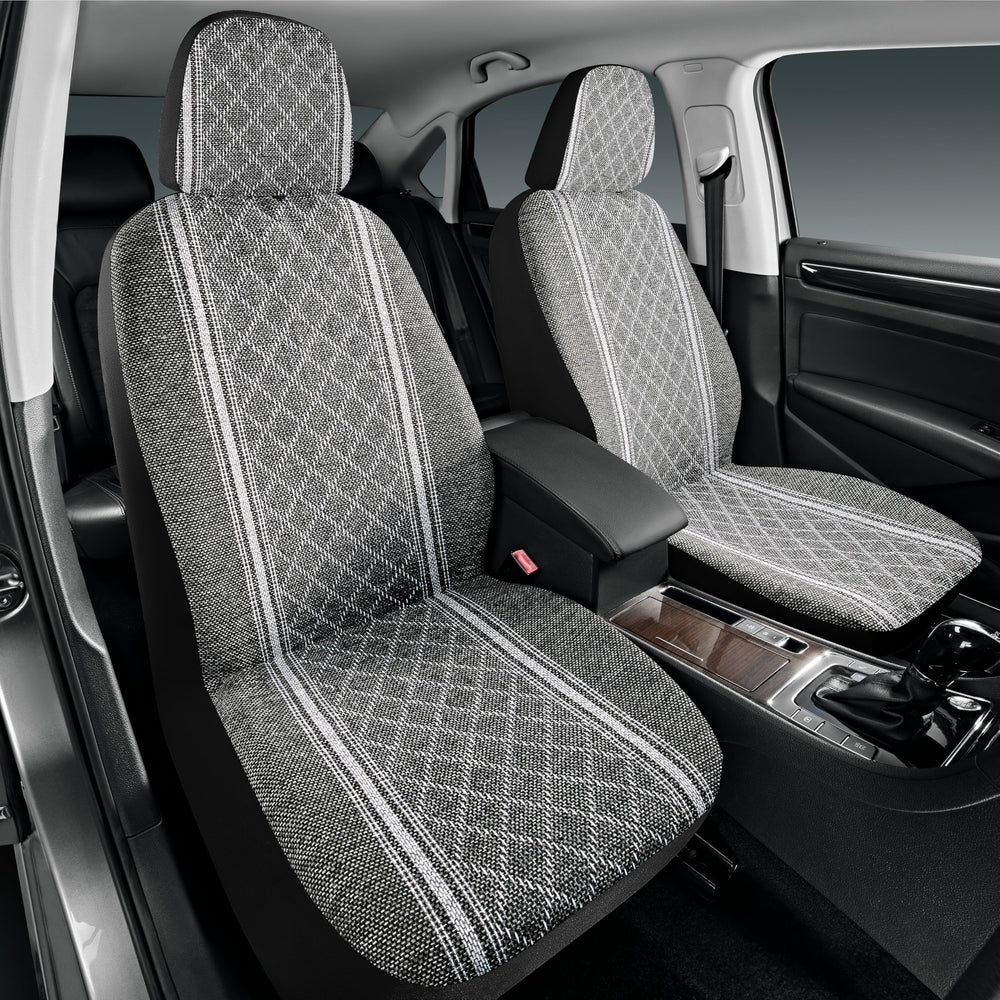 Road Comforts Baja Blanket easy wipe-clean surface for quick maintenance