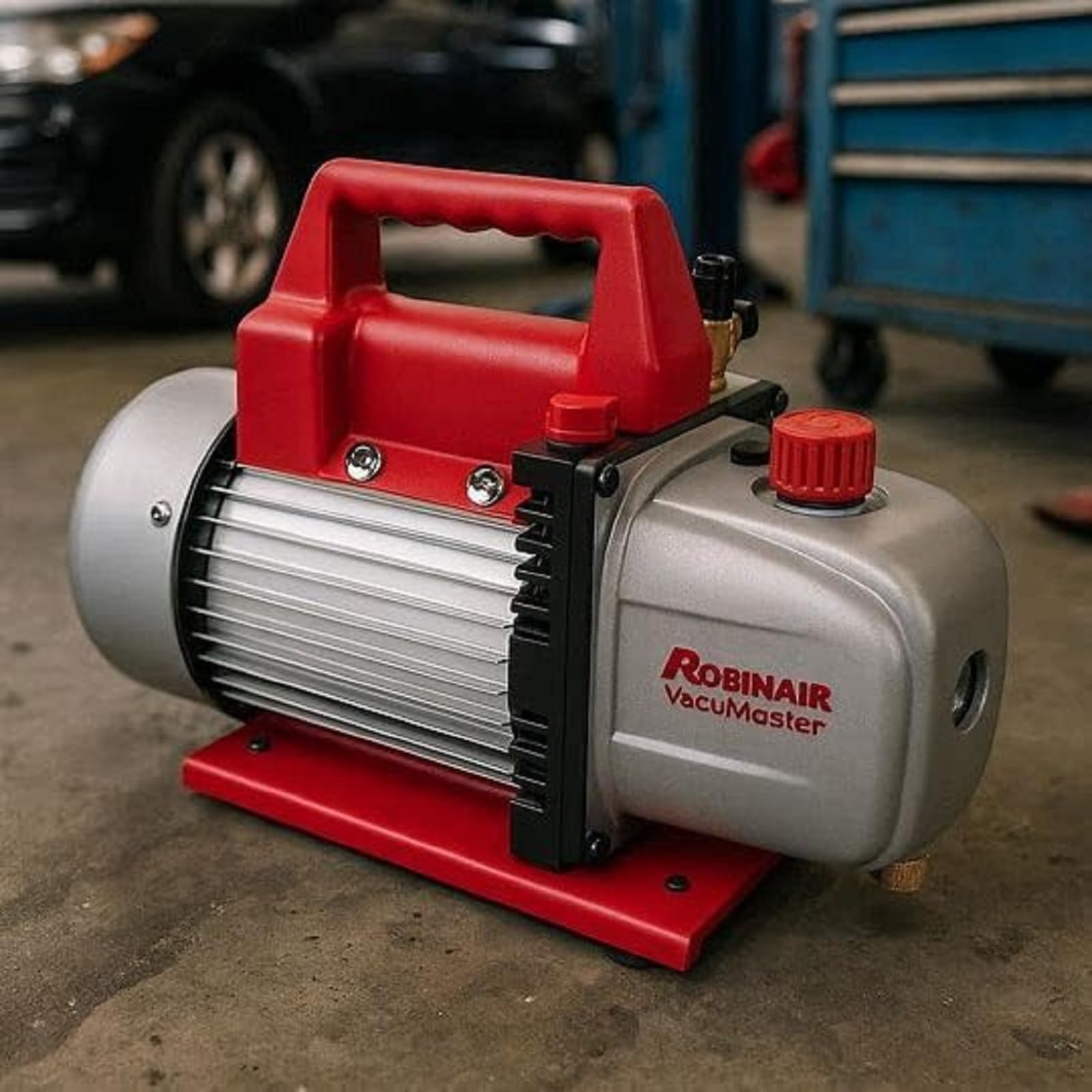 Robinair 15500 ergonomic handle for convenient transport