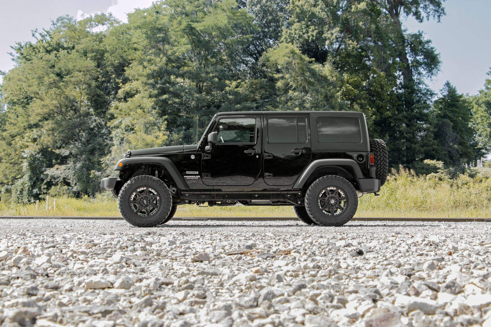 Rough Country 2.5-inch lift kit provides undercarriage clearance on a trail-ready Wrangler.