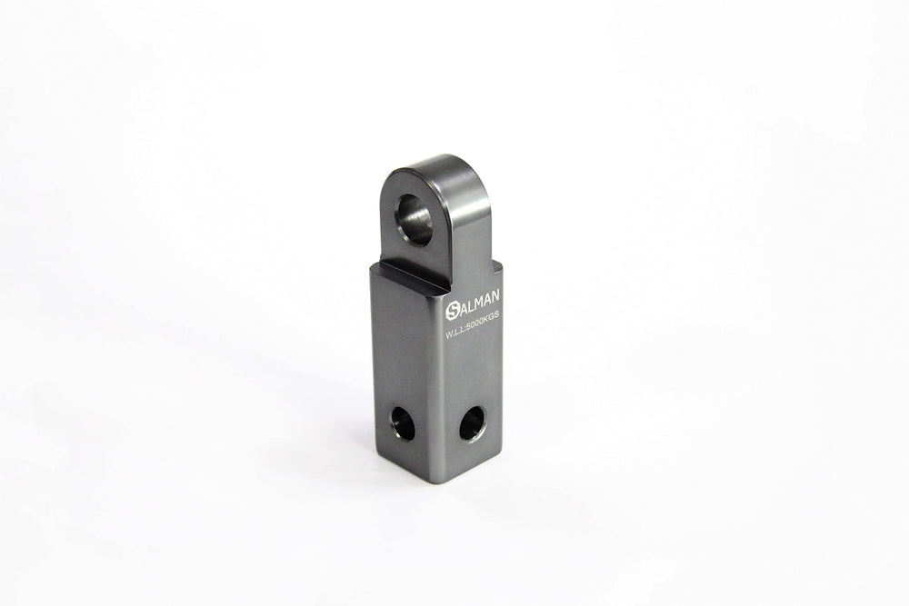 SALMAN 5T hitch receiver in aluminum 6061 for heavy-duty towing applications.