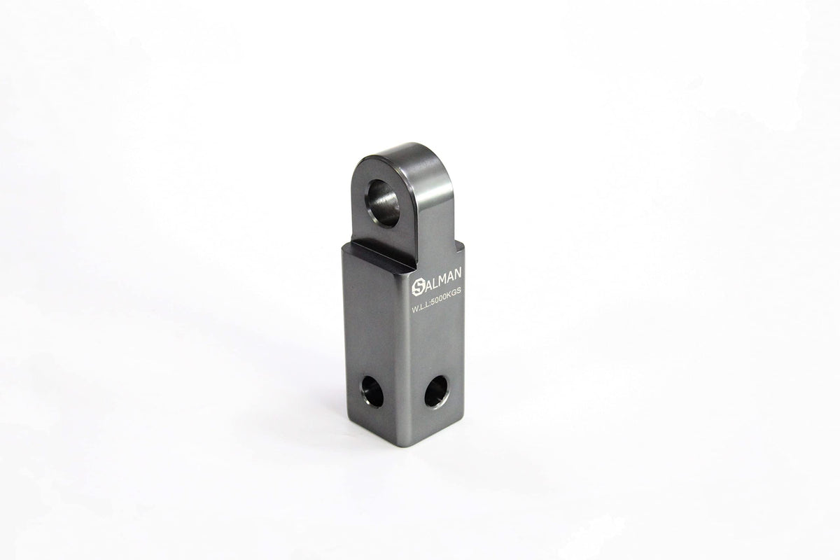 SALMAN 5T hitch receiver in aluminum 6061 for heavy-duty towing applications.