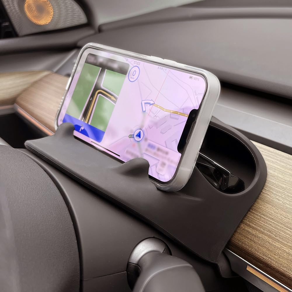SANTACIN steering wheel mount on Tesla, front view with integrated tray for quick access