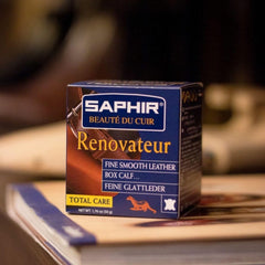 SAPHIR Renovator used in circular motions for even coverage.