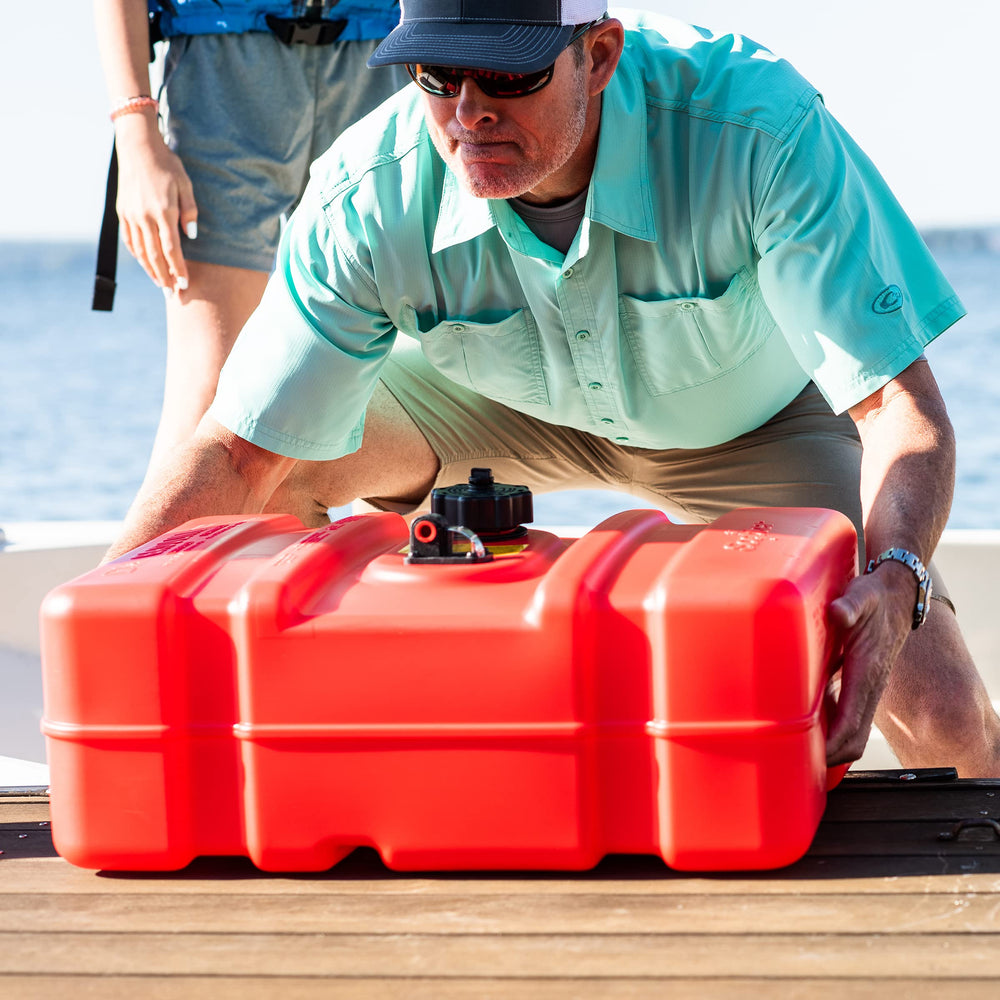 Scepter compact design fits small spaces on deck