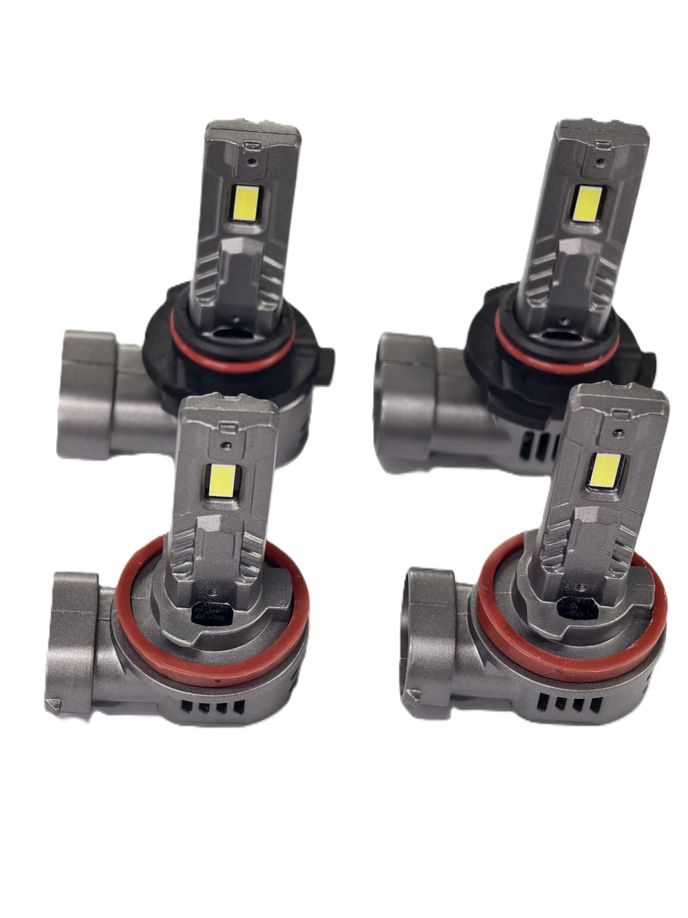 SEALIGHT 1500FT beam distance aids early hazard recognition.