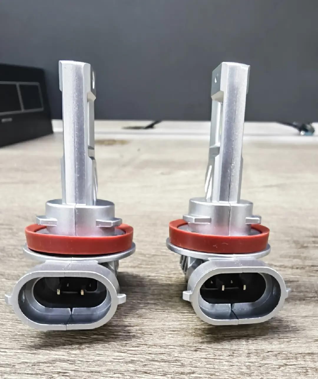 SEALIGHT H11/H9/H8 non-glare pattern beams