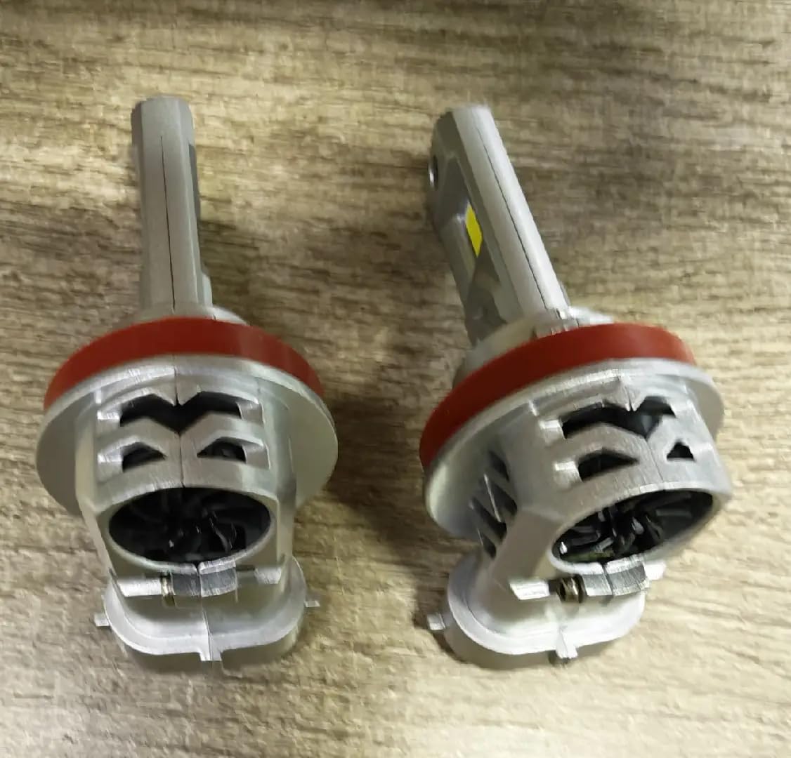 SEALIGHT S3 aluminum shell aids heat dissipation for longevity