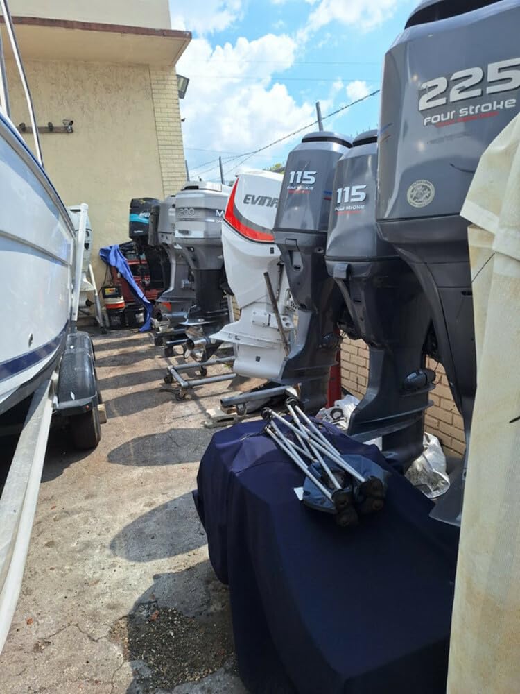 SEM Vinyl Coat Sea Ray Mystic White 12oz drying time supports efficient maintenance cycles.