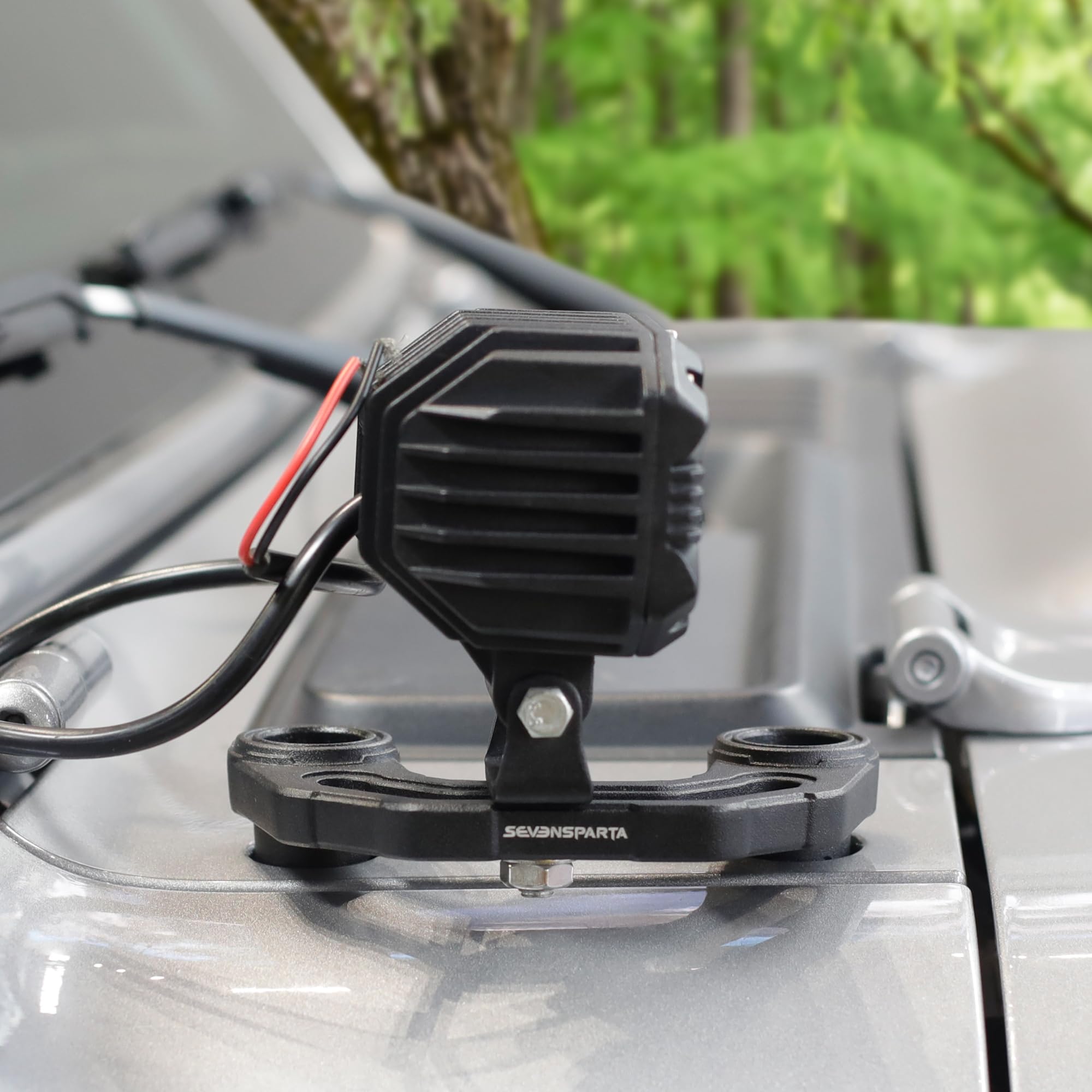 Low-profile brackets maintain 0.59-inch clearance to protect paint