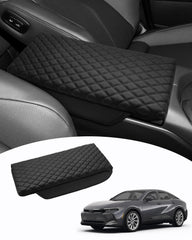 Shademax crown center console cover fitted to the console for durable protection.