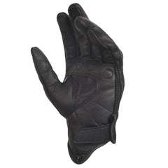 Sibewora buckle detail secures gloves when not in use.