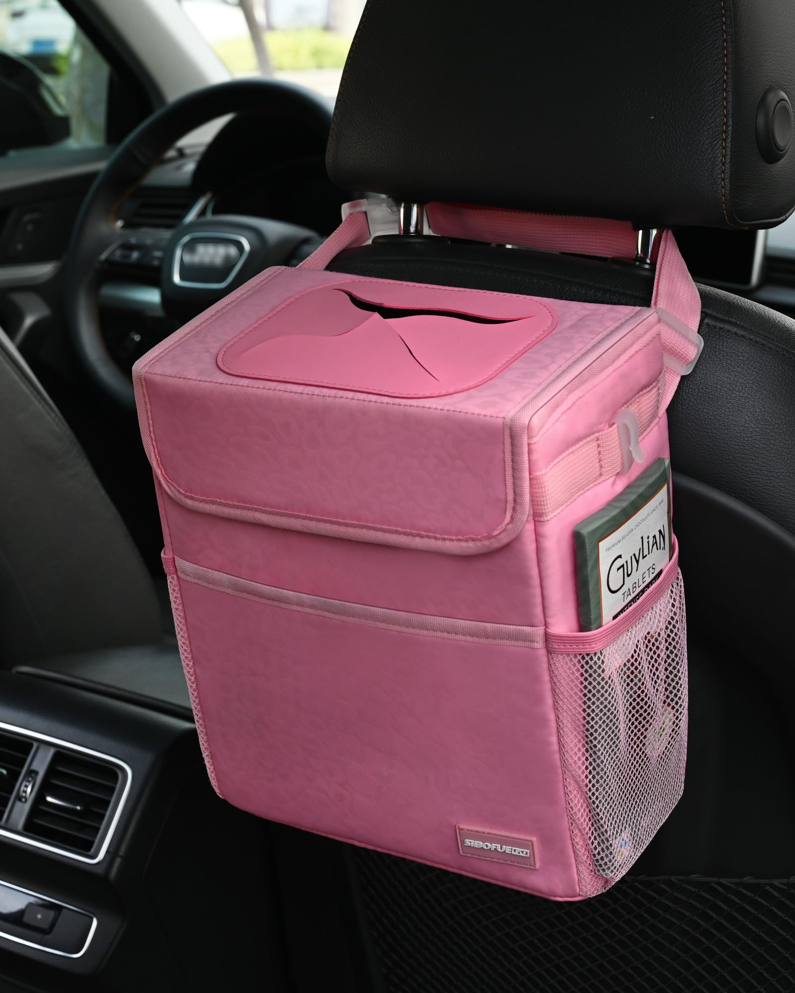 SIBOFUEGO storage bin leopard-pink keeps drinks within reach during gatherings.