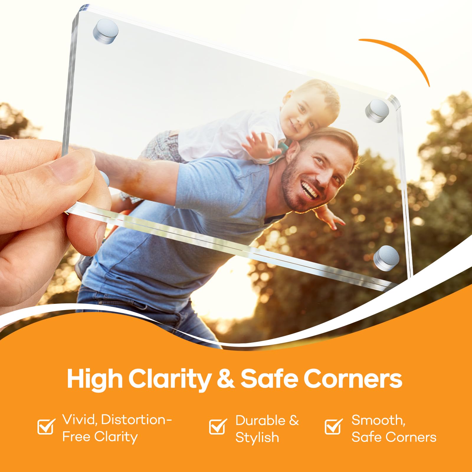 SiLiANK crystal-clear acrylic close-up highlighting clarity and scratch resistance