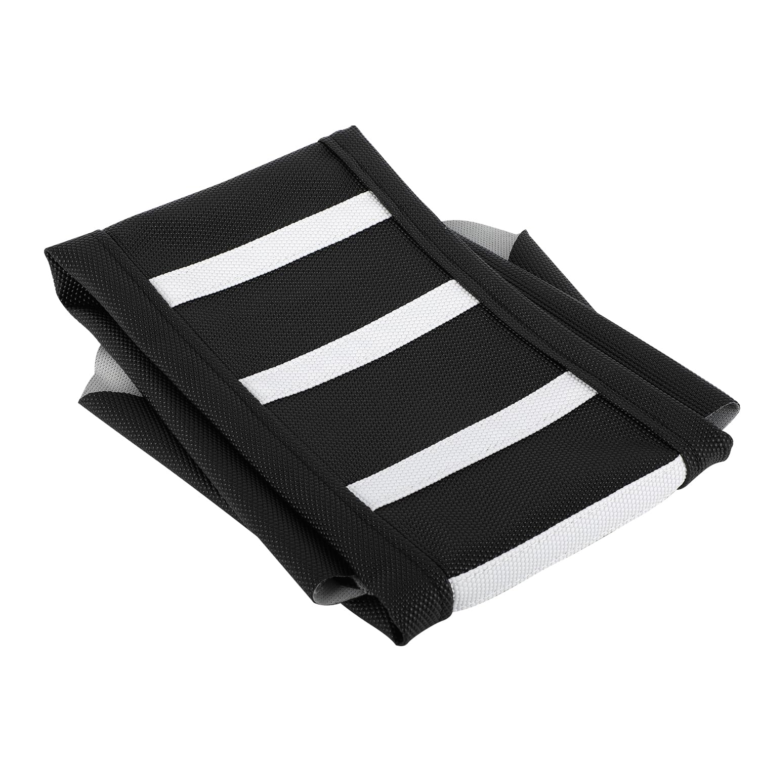 Easy-clean Silutrcn IN10 seat cover resists stains for quick maintenance