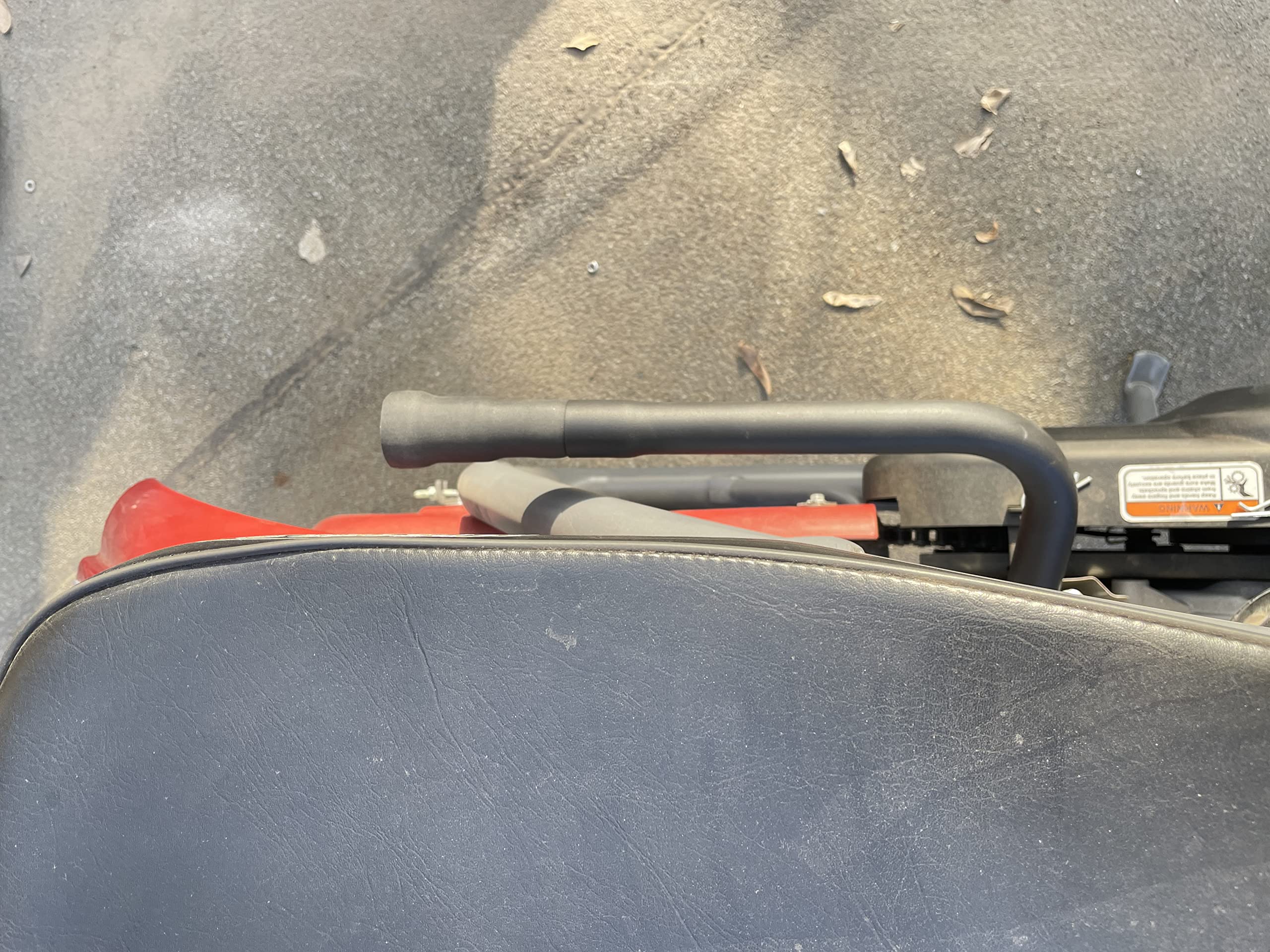 SJVLXHI side-welded header close-up highlights robust construction for rugged riding