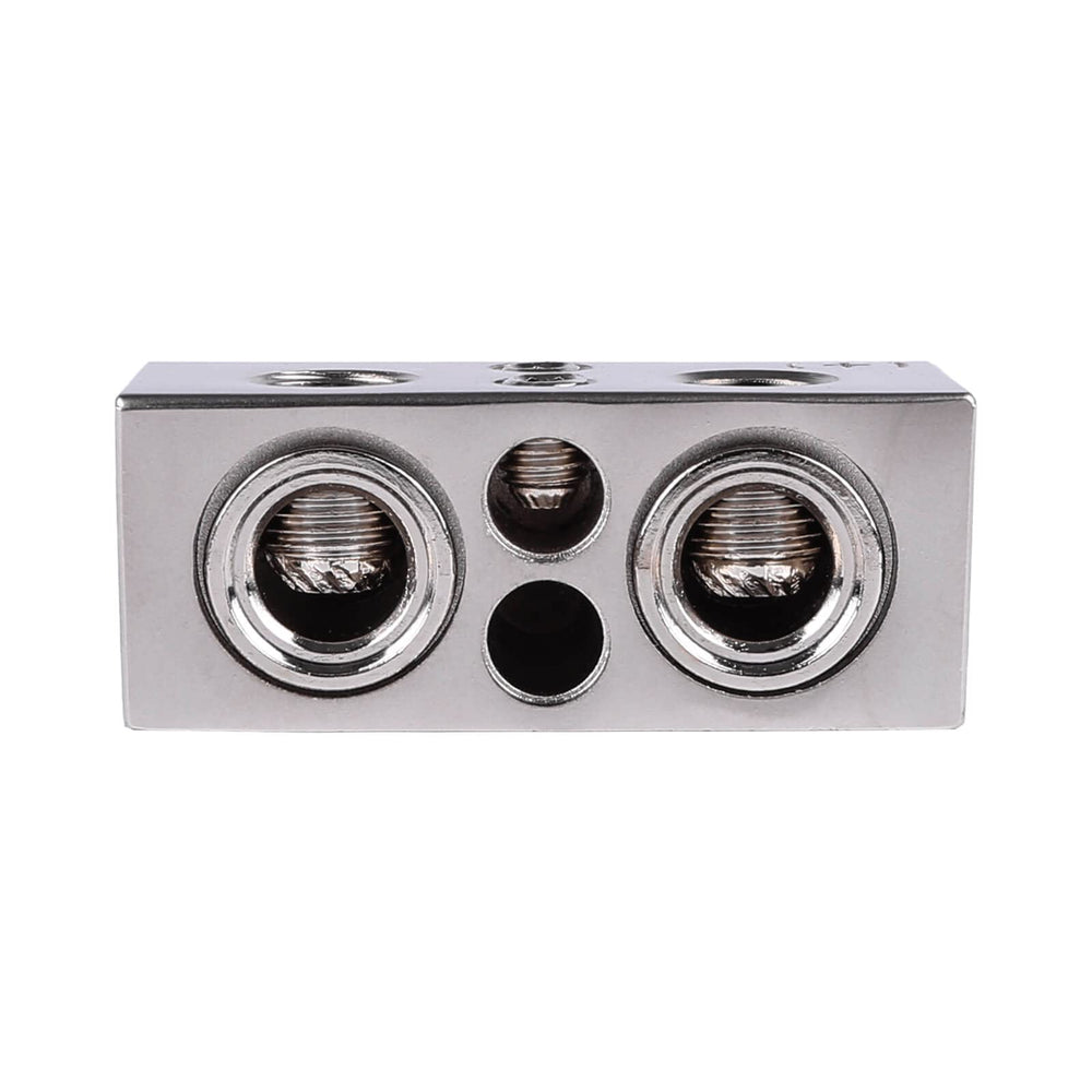 Skar Audio 8/10 gauge input terminals for flexible wiring.