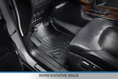 SMARTLINER raised lip design helps contain spills in the footwell.