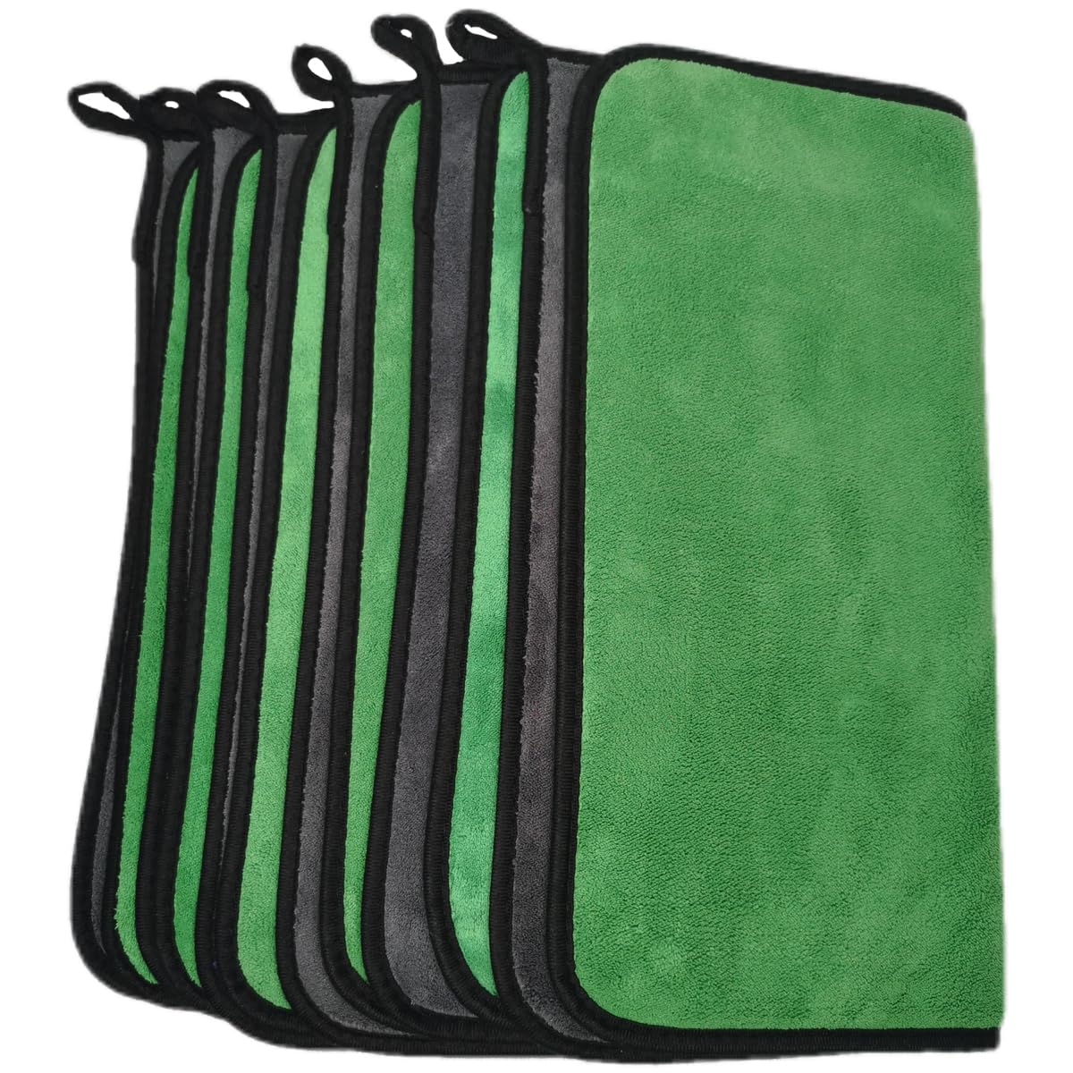 SOFTBATFY 800GSM microfiber towel with high absorbency for quick drying.