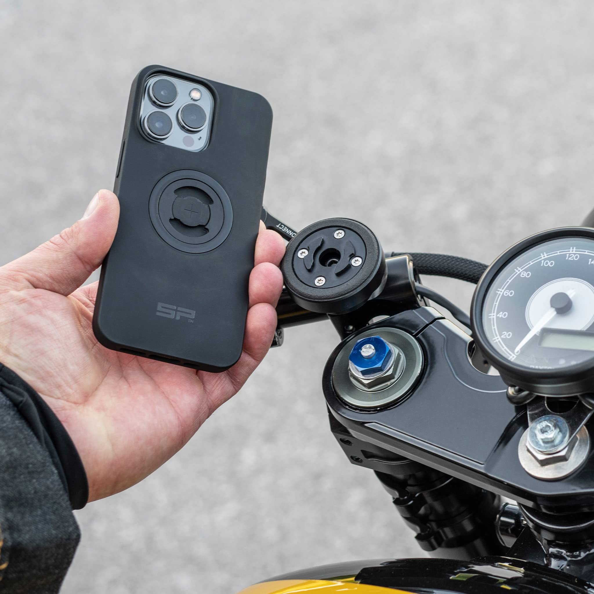 Mount head swapped with SPC+ module and phone secured via 90° rotation