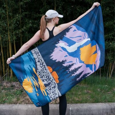 Sprints towel is easy to wash and quick to dry