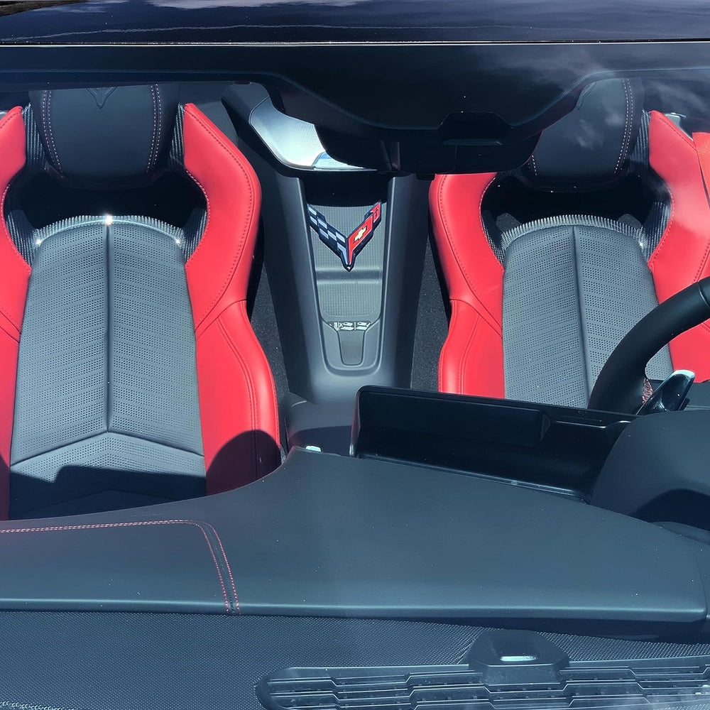 SR1 Performance C8 emblem crossed-flag-detail highlights authentic Corvette styling and licensed design.