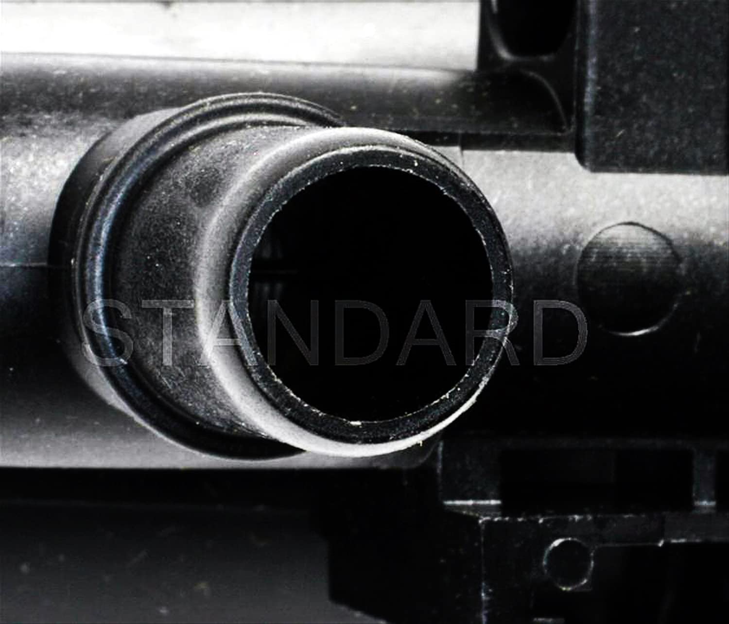 Standard Motor Products CVS6 top-view emphasizes compact footprint for crowded engine compartments.