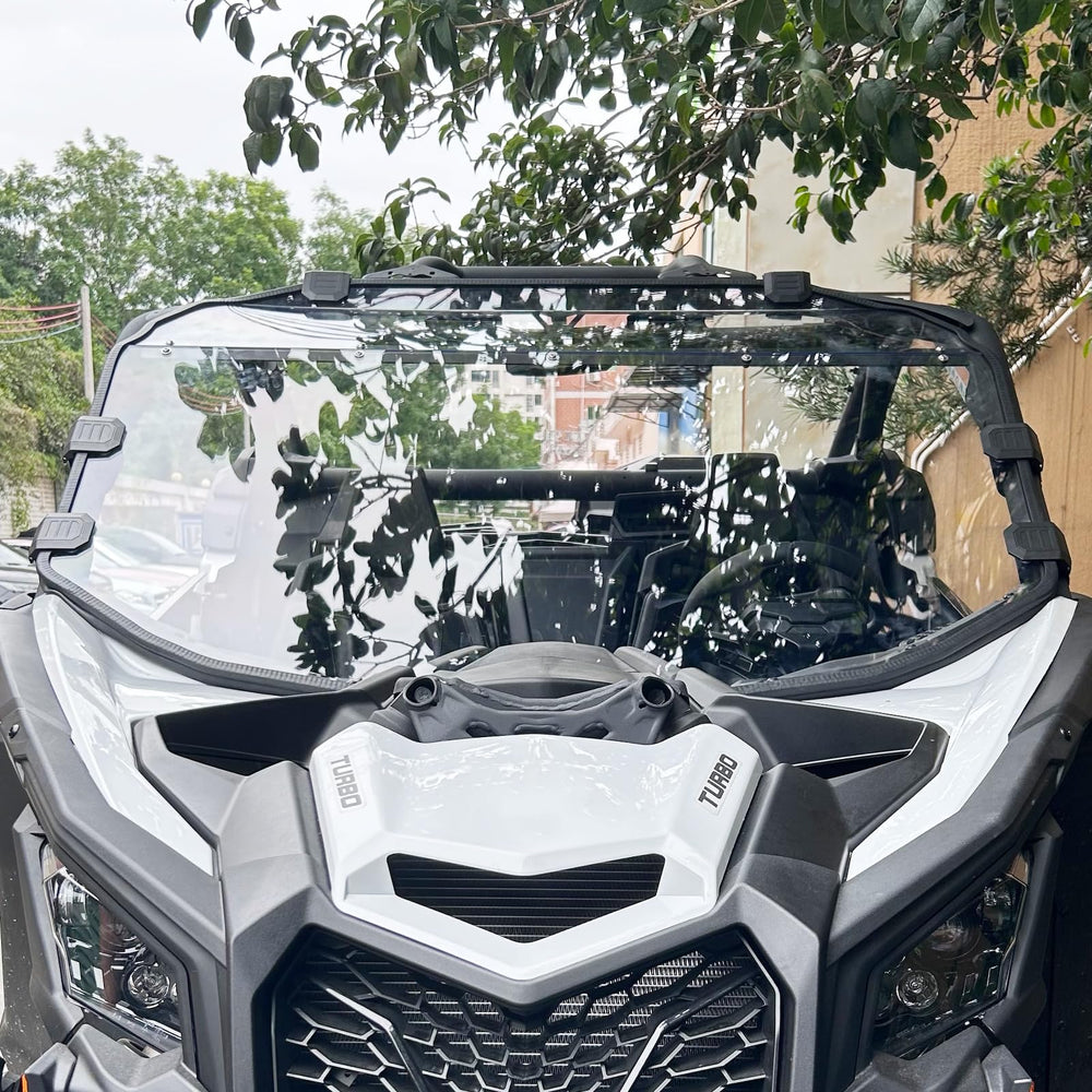 StarknightMT X3 windshield toolless install enables quick trail setup.