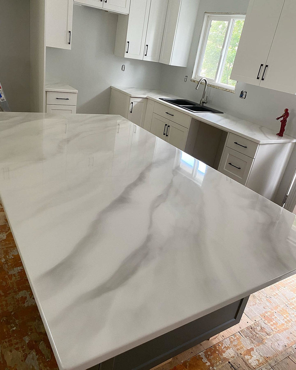 Stone Coat Countertops surface renewal on a worn countertop